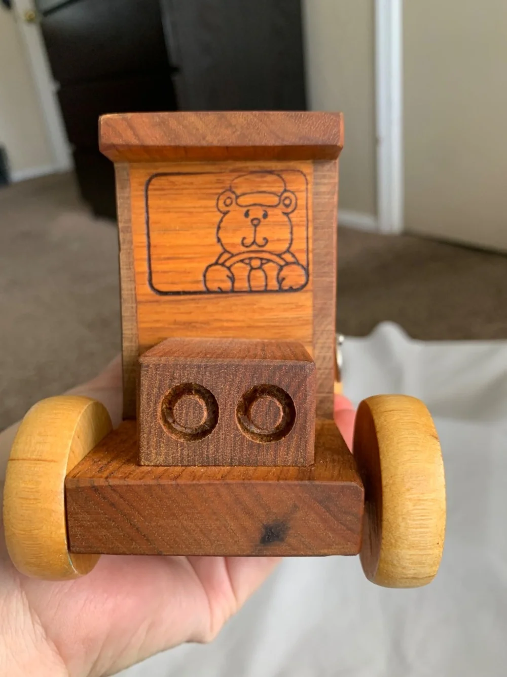 Teddy Bus Co. Wooden Delivery Truck Coin Bank Music Toy Vintage Toystalgia 1988